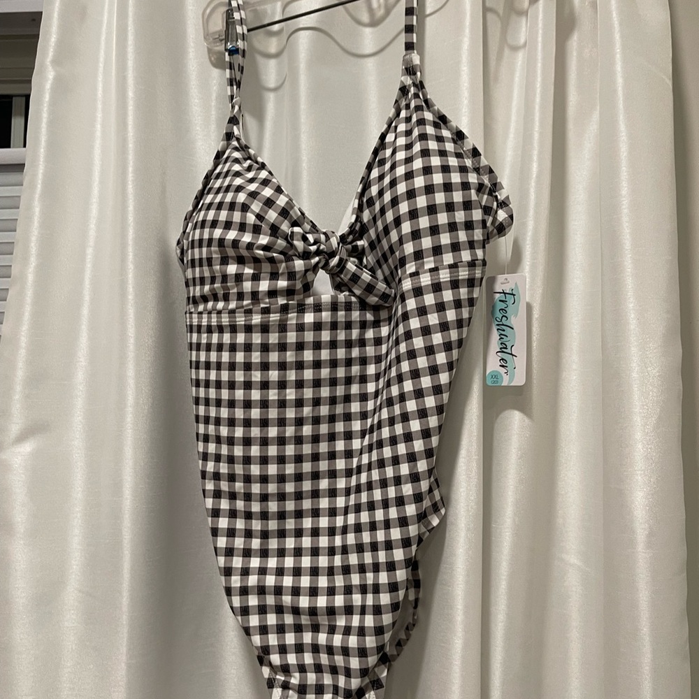Black and white check women’s bathing suit. New with-tags